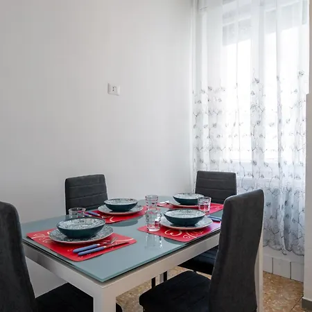 Apartamento Guesthost - Casa Di Maty 3 La Spezia