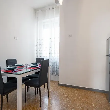 Guesthost - Casa Di Maty 3 Apartmán *